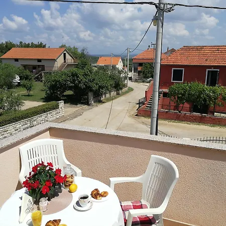 Vidakovic * Biograd Na Moru